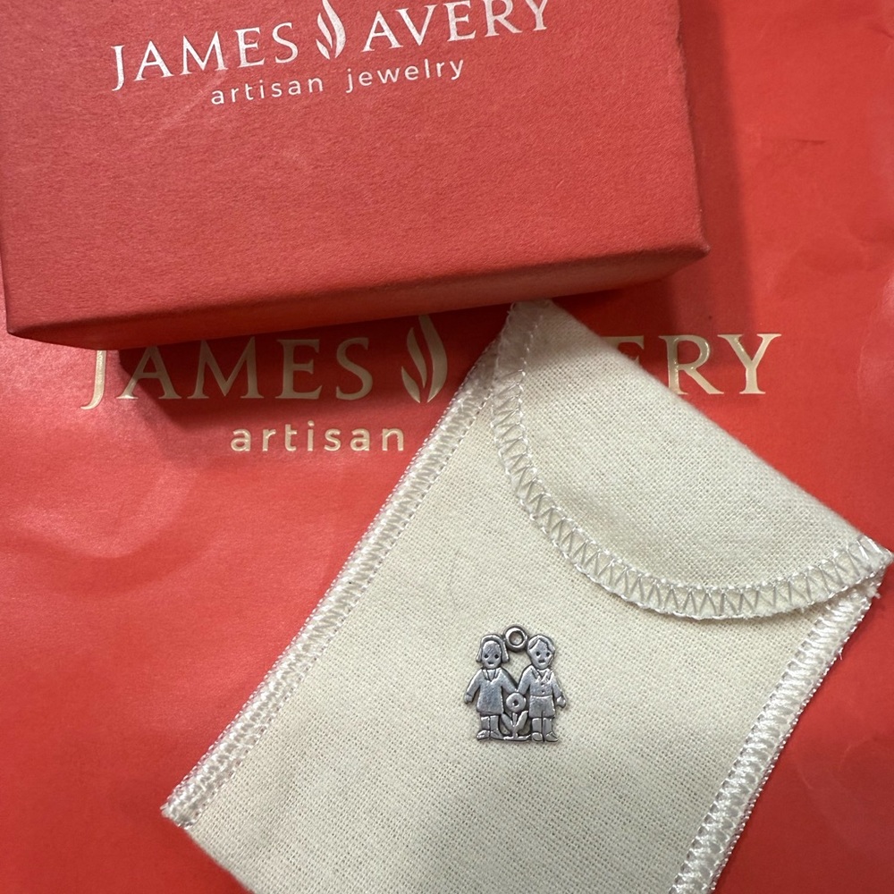 RETIRED James Avery Boy & Girl Holding Hands Charm